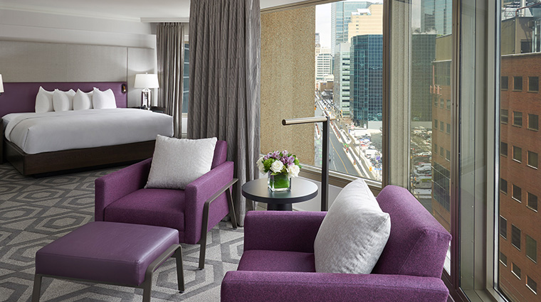 inter continental toronto centre club floor junior  suite